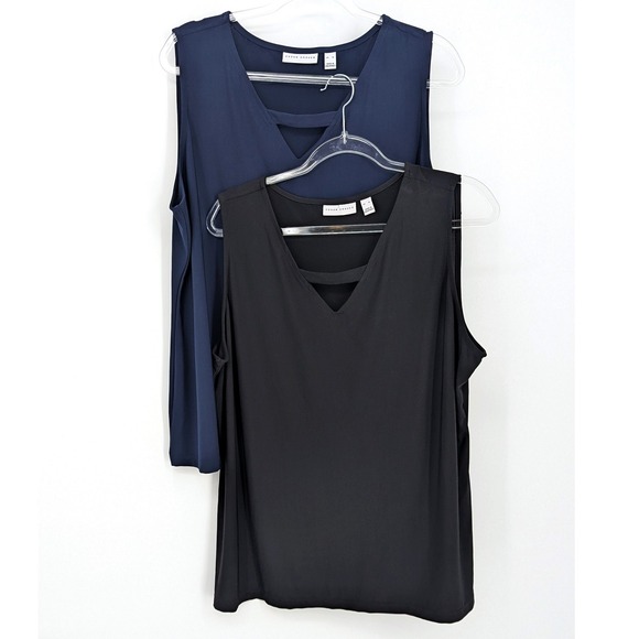 Susan Graver Liquid Knit XL Sleeveless Tank Tops Lot of 2 V Neck Slinky New - Picture 1 of 7